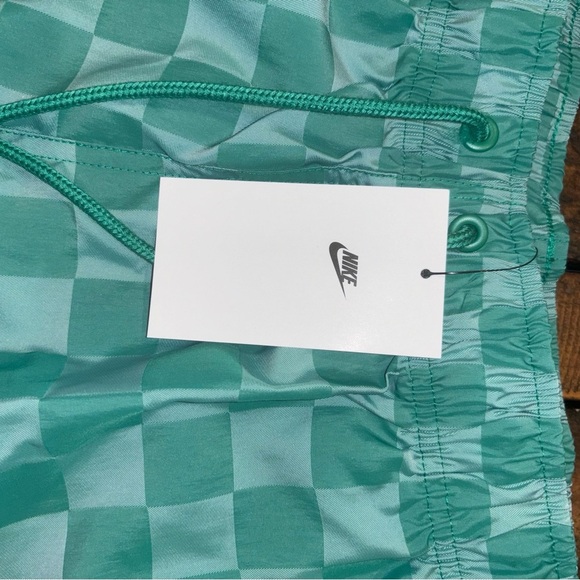 Nike Men’s shorts NWT! - Picture 5 of 5